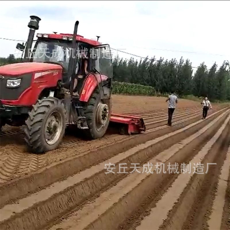 开沟起垄机