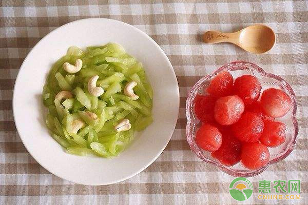 西瓜皮對(duì)養(yǎng)豬的好處有哪些？西瓜皮在豬病防治過(guò)程中的用途介紹